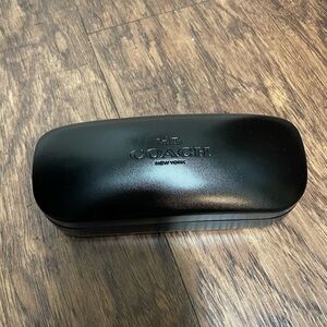 Coach sunglasses hard case black